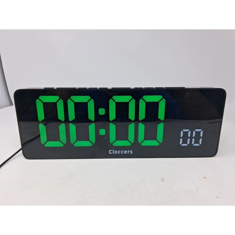 cloccers digital alarm clock Aux/battery Powered  Working.  I